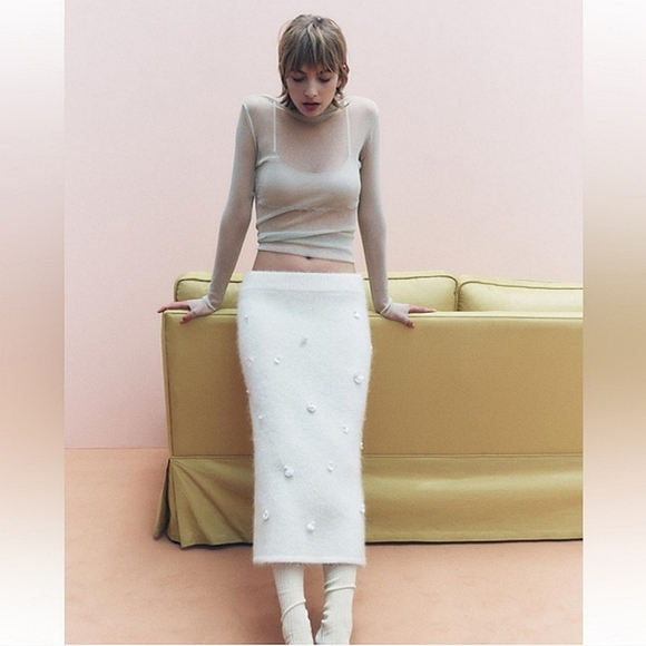 ZARA Alpaca Blend Midi Skirt - Picture 2 of 16